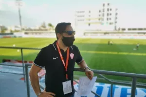 Εκεί από νωρίς