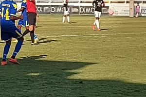 Πεντάμορφος ο ΠΟΞ απέναντι στο ΘΟΪ  (φώτος)