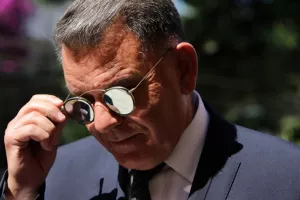 Ευχές Κούγια στον Μπέο