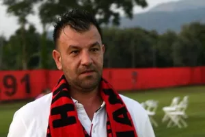 «Ασάφεια και φτηνές δικαιολογίες, για αυτό τελείωσα τους πέντε»
