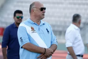 Στο νοσοκομείο Βόλου ο Μπέος