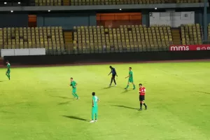 Εξάρα... ο Απόλλωνας σε 80λεπτο φιλικό (φώτος)
