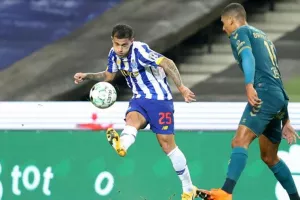 Record: «Παίζει με Ολυμπιακό ο Οτάβιο»