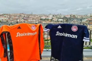 Ολυμπιακός: Με την σκούρα μπλε εμφάνιση κόντρα στην Πόρτο (φώτο)