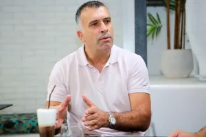 Αναστασίου για Oμόνοια-Λάρκου: "Προσπάθησα να την κάνω πιο ομάδα/Είχαμε διαφορετική φιλοσοφία"