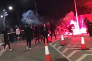 Ενώπιον δικαστηρίου οι συλληφθέντες για τα επεισόδια στο οδόφραγμα Δερύνειας