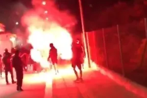 ΝΤΟΥ/ΜΑΧΗΤΕΣ