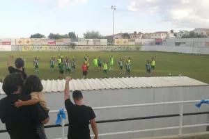 ΘΥΡΑ 9 μαζί με τους παίκτες (Bίντεο)