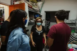 Ο Απόλλωνας προσφέρει φαγητό σε άπορες οικογένειες (φώτος)