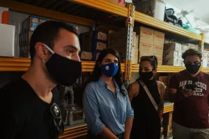 Ο Απόλλωνας προσφέρει φαγητό σε άπορες οικογένειες (φώτος)