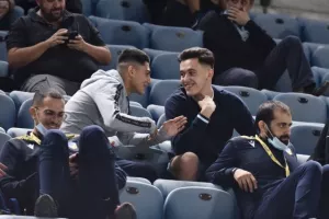 ΔΙΠΛΟ με 10 παίκτες η Πάφος! Προβληματικό ΞΑΝΑ το ΑΠΟΕΛ (φώτος)