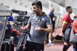ΔΙΠΛΟ με 10 παίκτες η Πάφος! Προβληματικό ΞΑΝΑ το ΑΠΟΕΛ (φώτος)