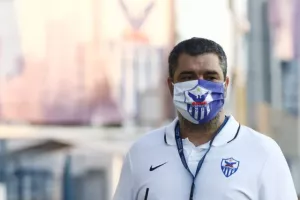 Μάσκες παντού