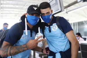 (ΦΩΤΟΣ) Αναχώρησε για Λουξεμβούργο η Εθνική μας