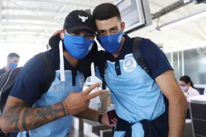 (ΦΩΤΟΣ) Αναχώρησε για Λουξεμβούργο η Εθνική μας