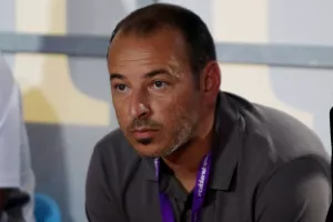 Χρύσης/Καρμιώτισσα