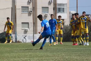 Κ17 Απόλλων-ΑΠΟΕΛ (Φωτορεπορτάζ)