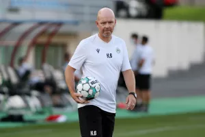Μπεργκ: "Ήμασταν ανταγωνιστικοί, δεχθήκαμε γκολ από πέναλτι που δεν ήταν"