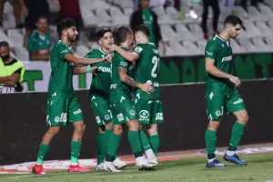 Γενέθλια η ΑΕΛ, πάρτι η Ομόνοια! (φώτος)