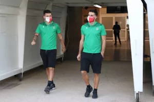 ΦΩΤΟΣ/Η άφιξη της Ομόνοιας