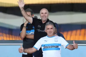 Νίκησε ο Απόλλωνας/ "Νίκησε" και ο... ψυχωμένος Εθνικός! (Φώτος)
