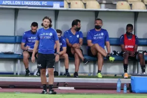 Νίκησε ο Απόλλωνας/ "Νίκησε" και ο... ψυχωμένος Εθνικός! (Φώτος)
