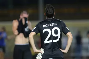 Νίκησε ο Απόλλωνας/ "Νίκησε" και ο... ψυχωμένος Εθνικός! (Φώτος)