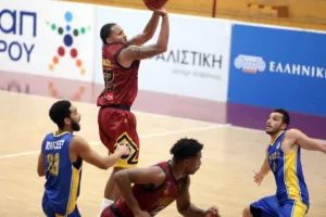 Πρώτη νίκη για Κεραυνό/ Κέρδισε το ΑΠΟΕΛ (Φώτος)