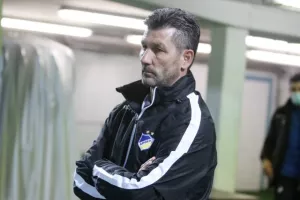 Οδυνηρός αποκλεισμός για το ΑΠΟΕΛ με πέναλτι στο 90+5 (φώτος)