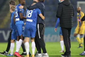 Οδυνηρός αποκλεισμός για το ΑΠΟΕΛ με πέναλτι στο 90+5 (φώτος)