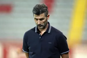 Νέα ΓΚΕΛΑ το κακό ΑΠΟΕΛ/ Βαθμό ο Ερμής! (Φώτος)