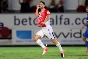 Βαρωσιώτικο με... ένταση/ ΔΙΠΛΟ η Ανόρθωση - ΦΩΝΕΣ η Νέα Σαλαμίνα (Φώτος)