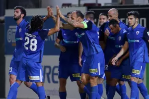 Βαρωσιώτικο με... ένταση/ ΔΙΠΛΟ η Ανόρθωση - ΦΩΝΕΣ η Νέα Σαλαμίνα (Φώτος)