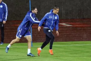Προπόνηση στην... βροχερή "Elbasan Arena" (Φώτος)