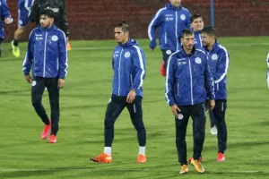 Προπόνηση στην... βροχερή "Elbasan Arena" (Φώτος)