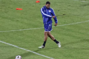 Προπόνηση στην... βροχερή "Elbasan Arena" (Φώτος)
