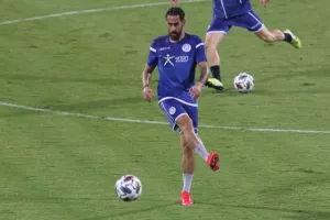 Προπόνηση στην... βροχερή "Elbasan Arena" (Φώτος)