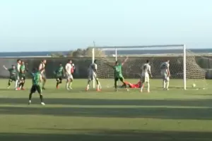 (ΒΙΝΤΕΟ) ΑΕΖ - ΠΑΕΕΚ