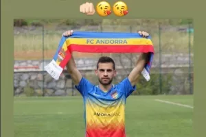 Ποστάρισμα... για Χέφελ