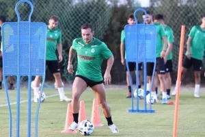 ΚΛΙΚΣ από το "Ηλίας Πούλλος" 