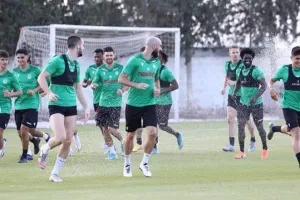 ΚΛΙΚΣ από το "Ηλίας Πούλλος" 