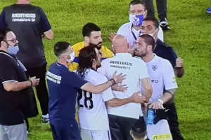 "ΕΠΕΙΣΟΔΙΟ" ανάμεσα σε Τιμούρ - Οκριασβίλι (ΦΩΤΟΣ)