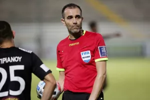 Μαυροπράσινο... διπλό με ΥΠΟΓΡΑΦΗ Φαν Κέσελ! (φώτος)