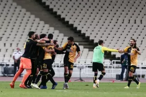 «Πλουσιότερη» κατά 6 εκατομμύρια η ΑΕΚ!