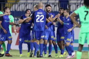 Να μην επηρεαστεί από τις άδειες εξέδρες
