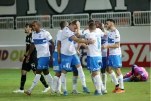 Το... περίεργο ματς και η κορυφή