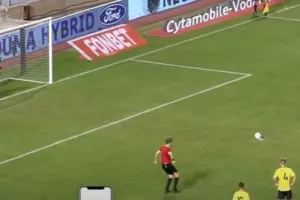 (ΒΙΝΤΕΟ) Το πέναλτι-γκολ του Μποτεάκ
