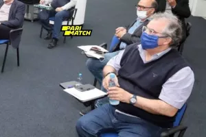 ΦΑΝΤΑΡΟΣ/ "Έίχε πλάκα να βλέπεις τις ακριβοπληρωμένες βεντέτες της Πάφου να εξαφανίζουν τις μπάλες"