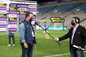 ΠΕΤΕΒΙΝΟΣ: "Τα λόγια δεν έχουν ουσία/Δεν δόθηκε ούτε φάουλ, είναι να απορείς"