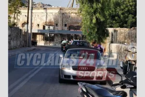 VIRAL/Παίκτες άφησαν το ζέσταμα και έτρεχαν να απομακρύνουν τα οχήματά τους! (Φώτος)